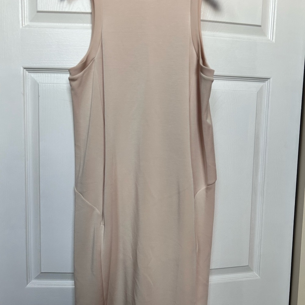 Tan Shift Dreas with Pockers, Sz: L